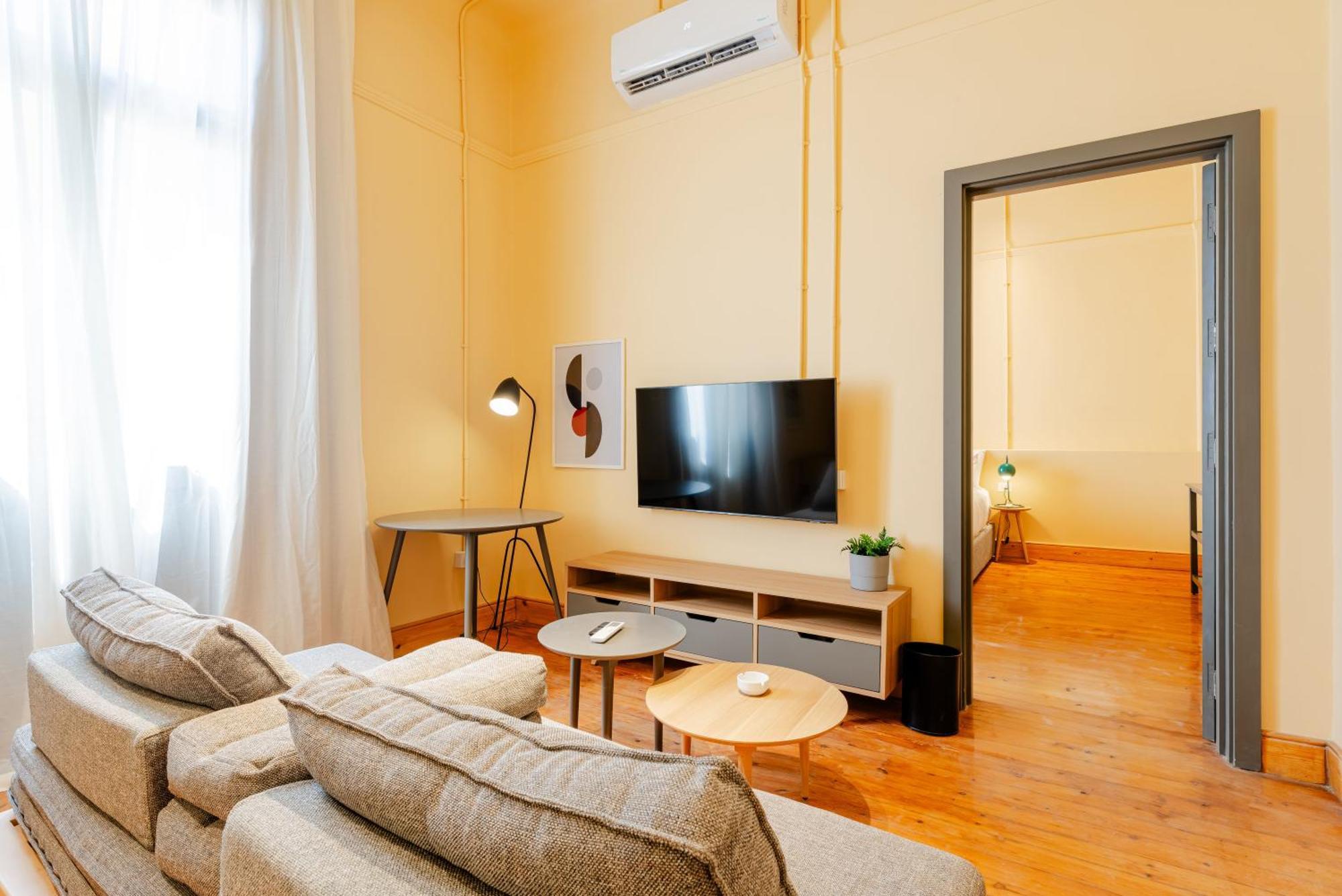 Grey L Studio Apartments Downtown Alexandria Menasce House Bagian luar foto