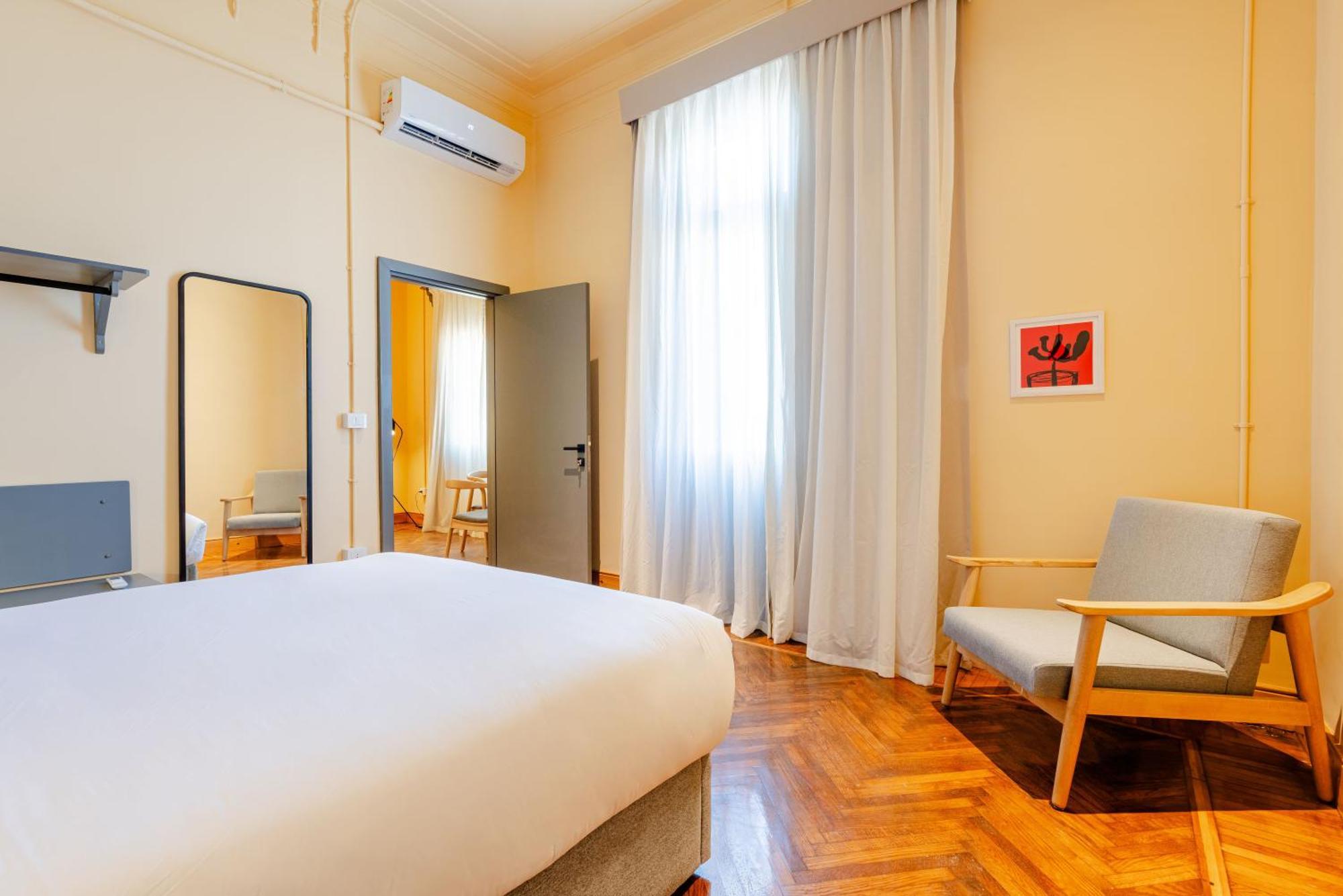 Grey L Studio Apartments Downtown Alexandria Menasce House Bagian luar foto